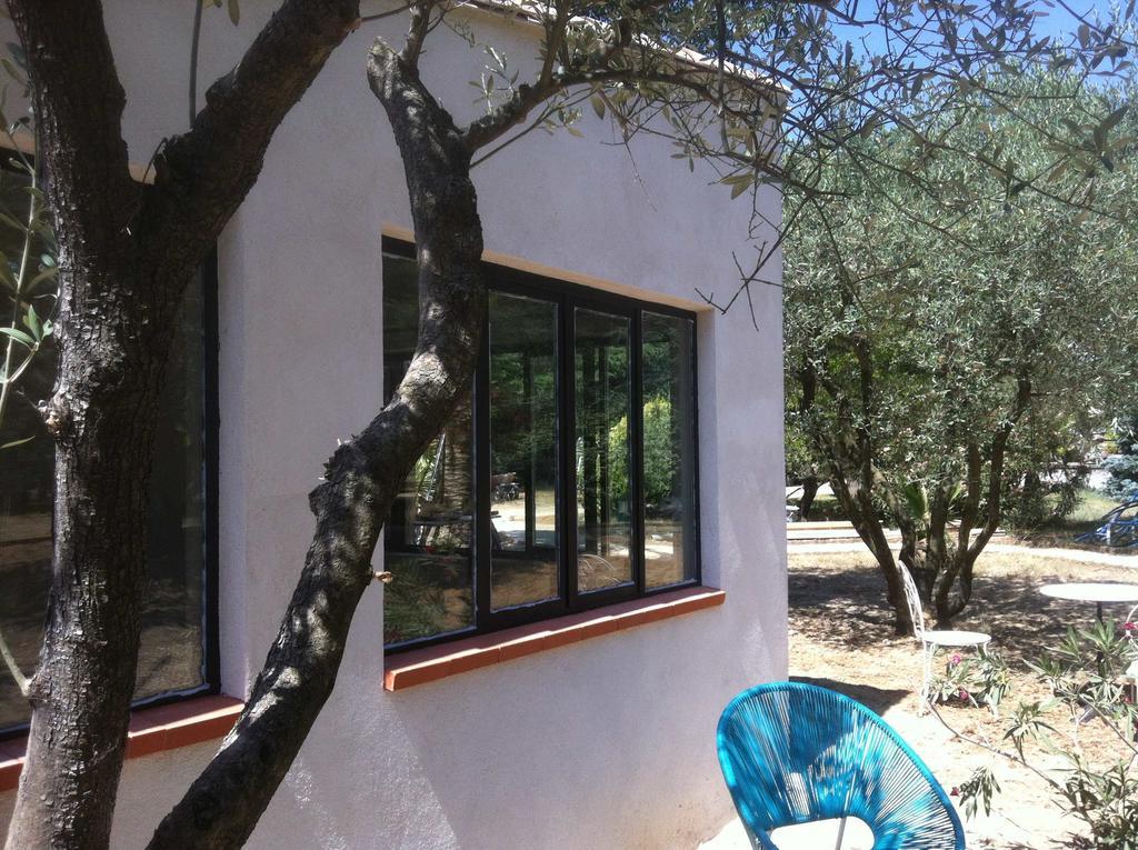 Hotel Du Coté de Chez Soi La Ciotat Habitación foto