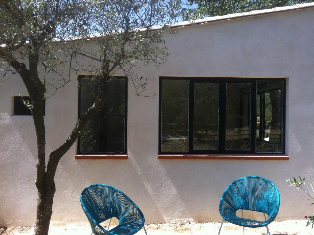 Hotel Du Coté de Chez Soi La Ciotat Habitación foto