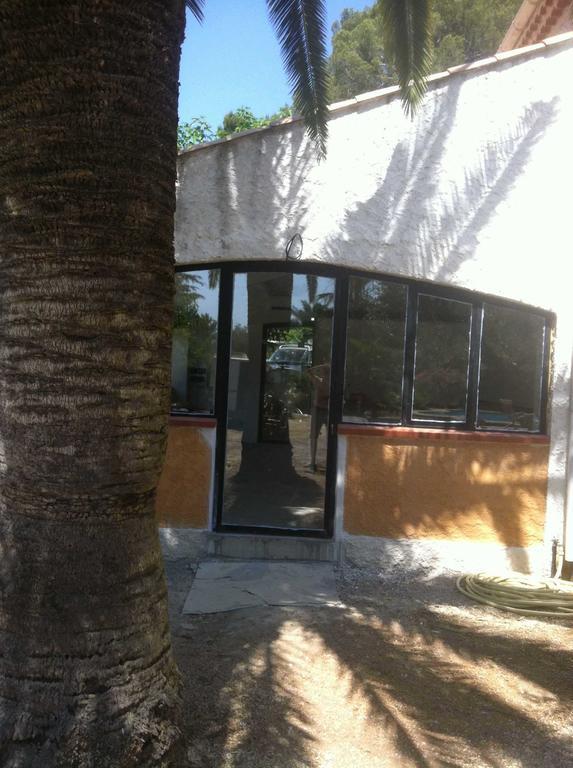 Hotel Du Coté de Chez Soi La Ciotat Habitación foto